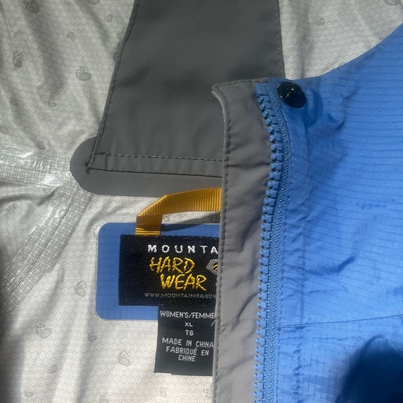 Mountain Hardwear Blue Raincoat Lightweight Waterproof - Picture 2 of 3